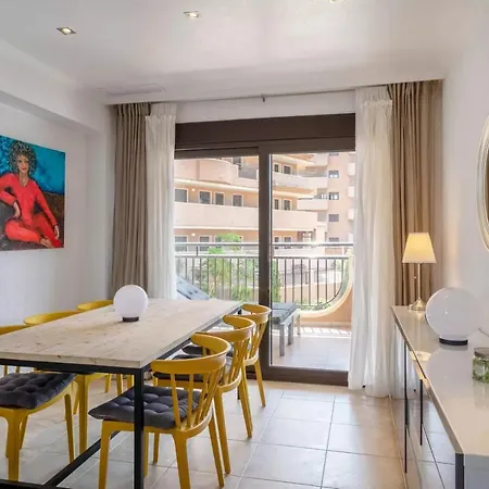 Luxury Vistas Al Mar Apartment